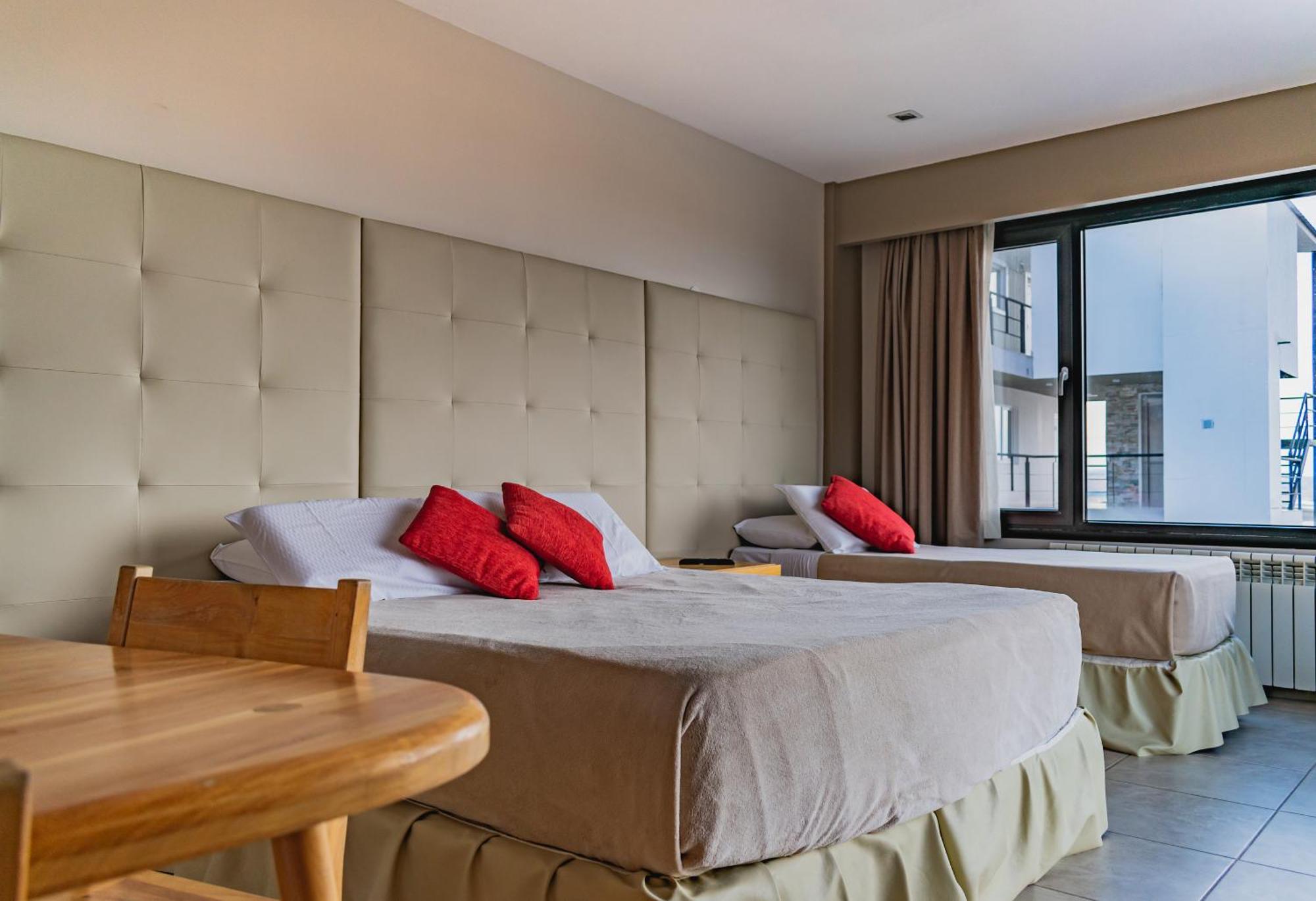 Miralejos Apartment อูซัวยา ภายนอก รูปภาพ