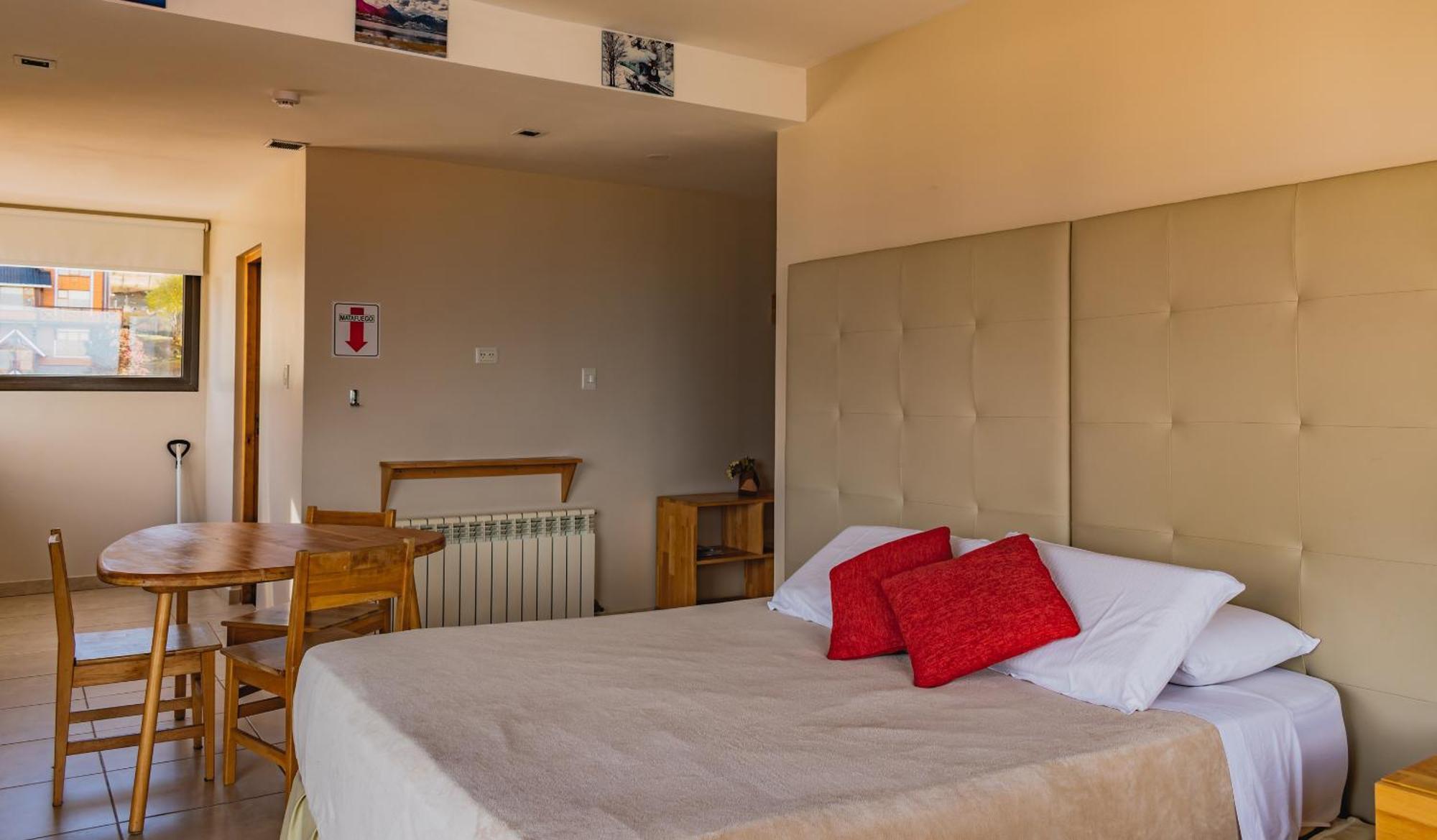 Miralejos Apartment อูซัวยา ภายนอก รูปภาพ