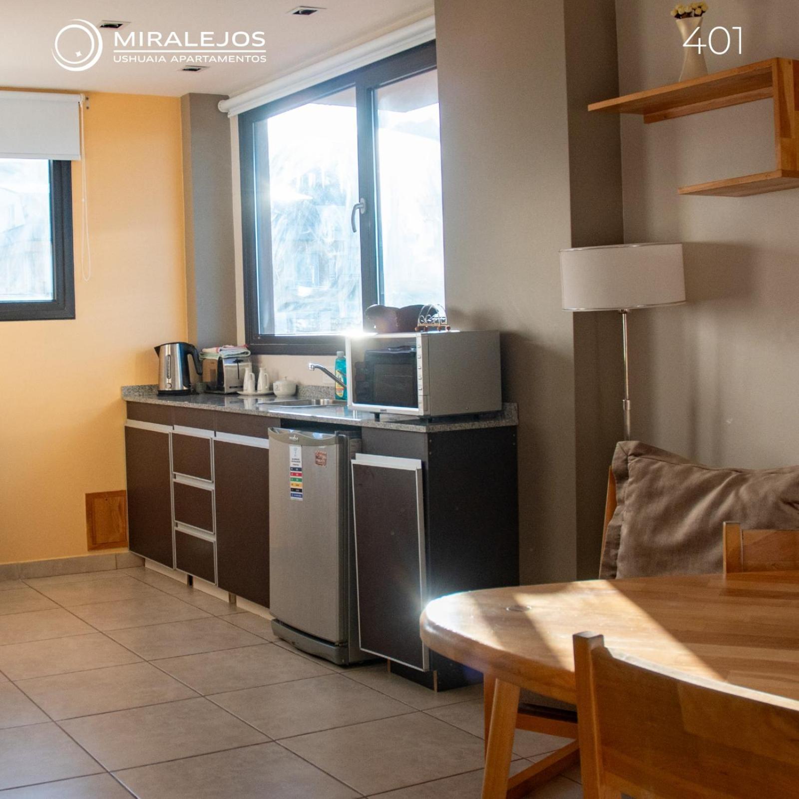 Miralejos Apartment อูซัวยา ภายนอก รูปภาพ
