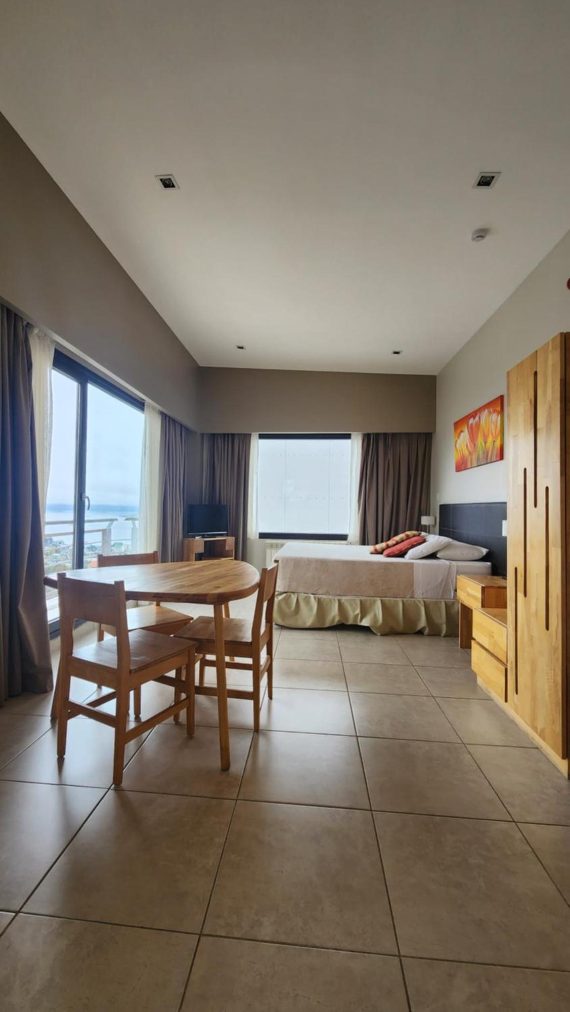 Miralejos Apartment อูซัวยา ภายนอก รูปภาพ